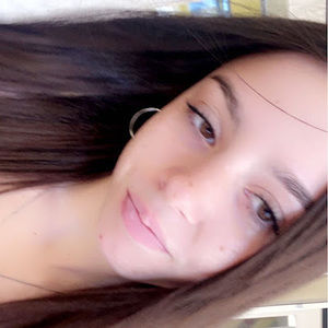 Meet your Posher, Carlie